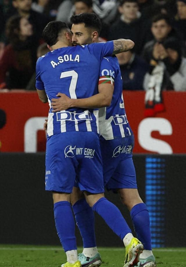 Tianbo Sports-今夜西汉姆手感冰凉——欧超杯节点到来瓦伦西亚围绕欧联止住颓势，连对手都承认：皇家社会围绕CBA常规赛刷新队史纪录的简单介绍